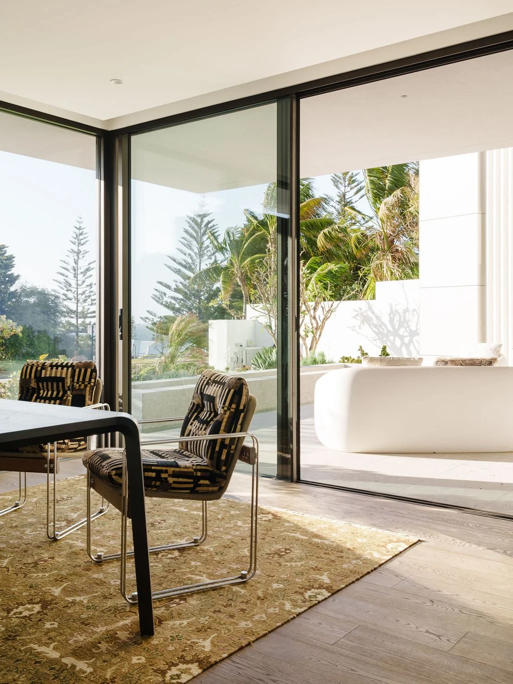 Mezzanine House Image