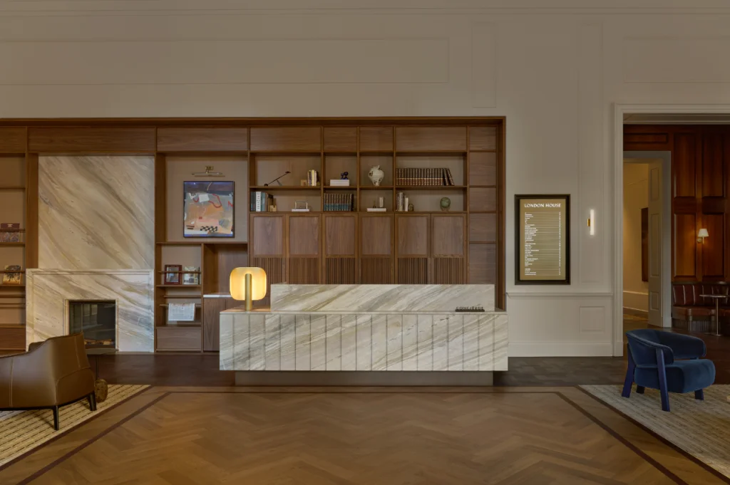 20260502_london-house_070