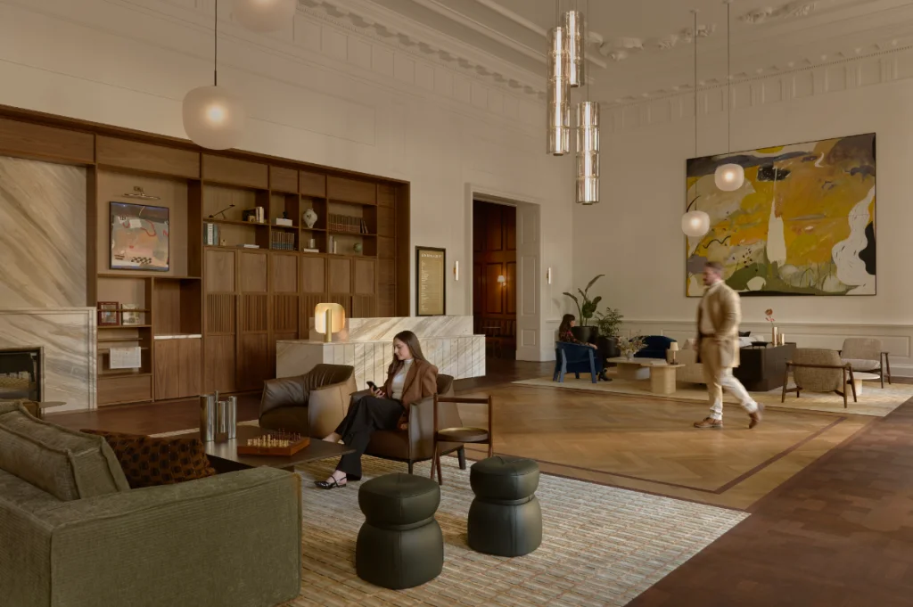 20260502_london-house_209