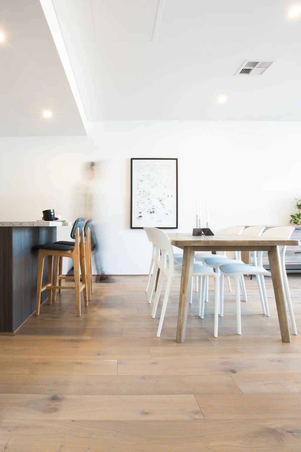 Packenham Apartments Image