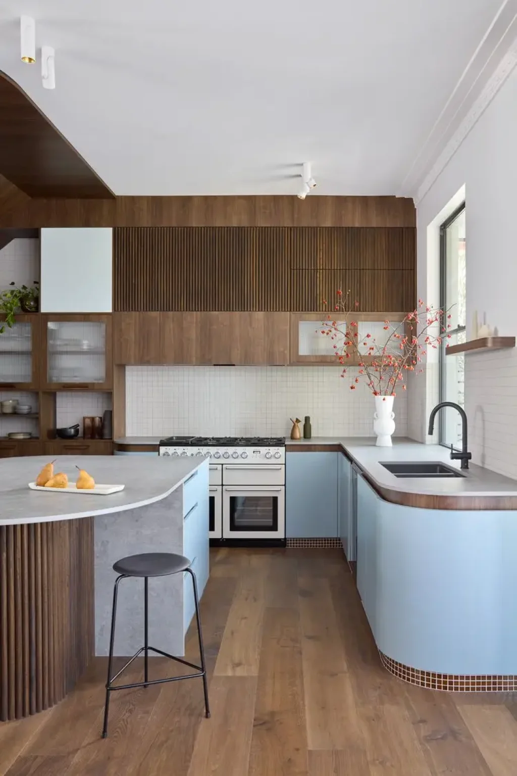 <p>Curate your space with our Signature Oak</p>
 Image 5