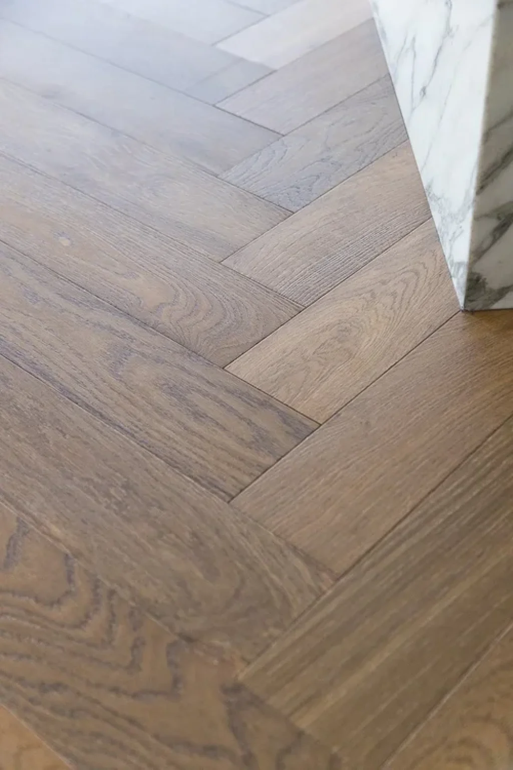 Technical Data Sheet Walnut Herringbone